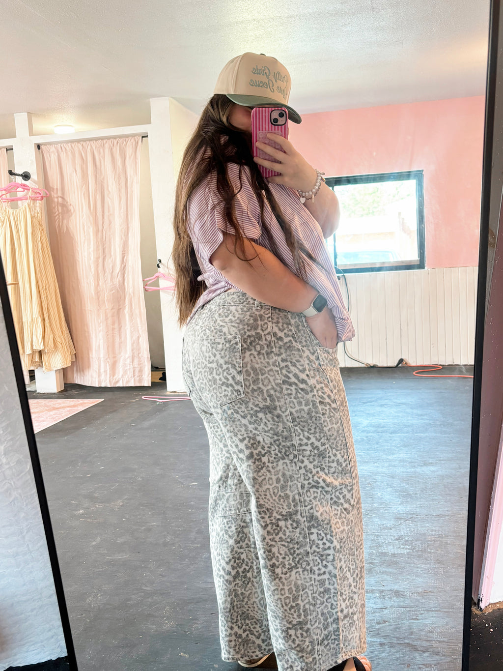 LEOPARD PRINT WIDE LEG JEANS