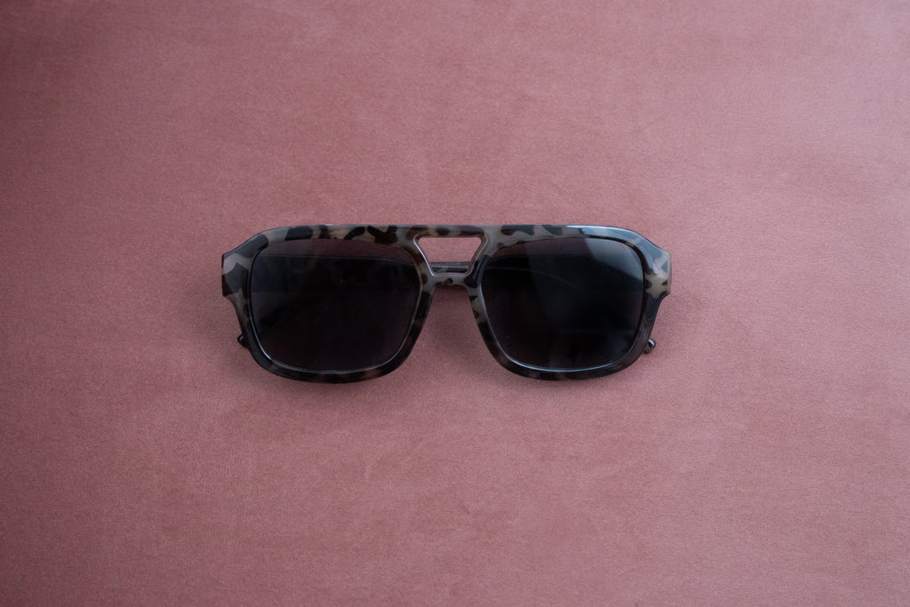 Oversized Frame Sunglasses