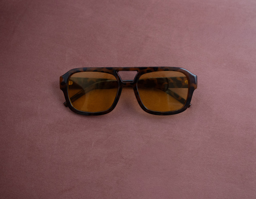 Oversized Frame Sunglasses