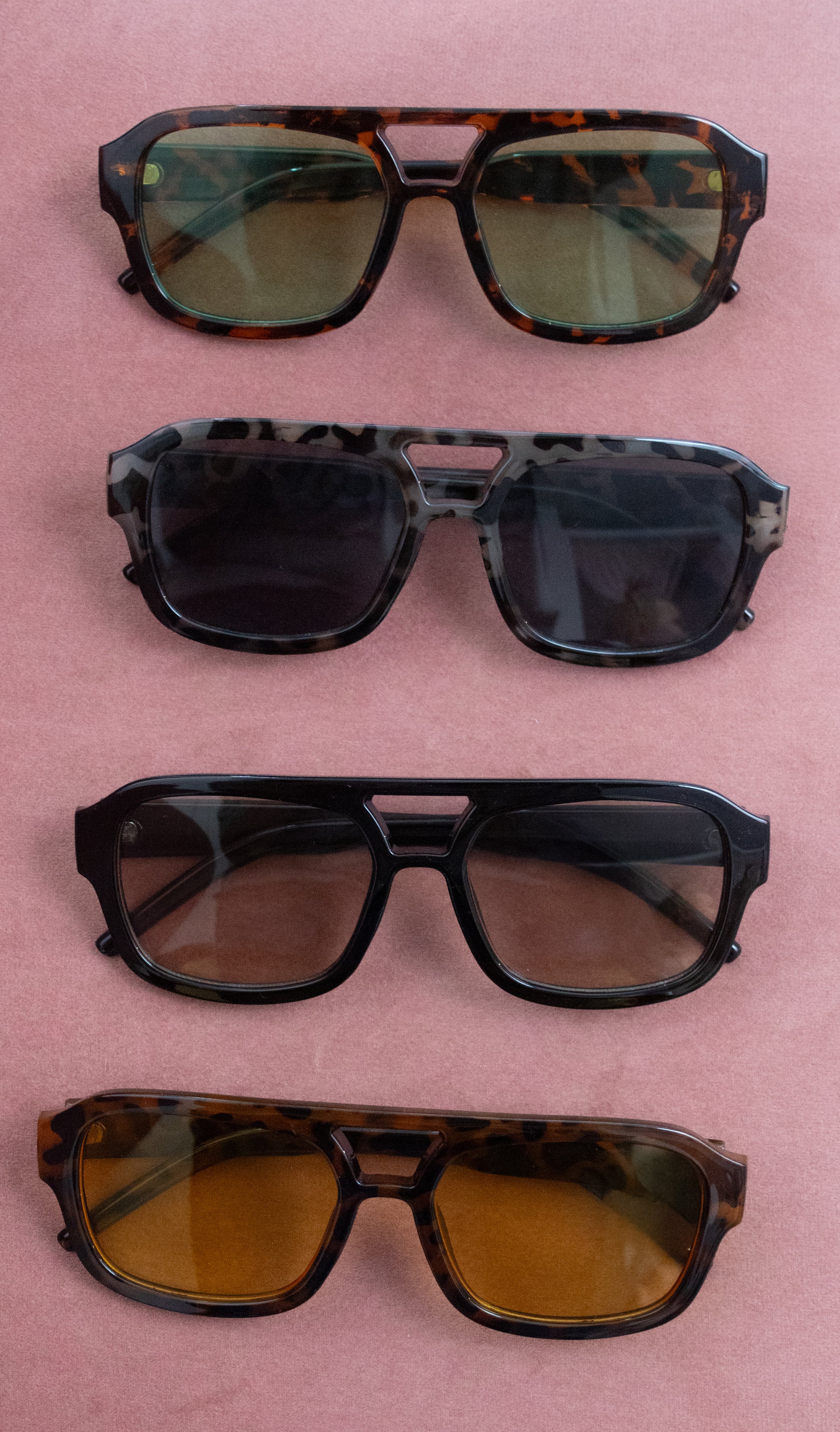 Oversized Frame Sunglasses