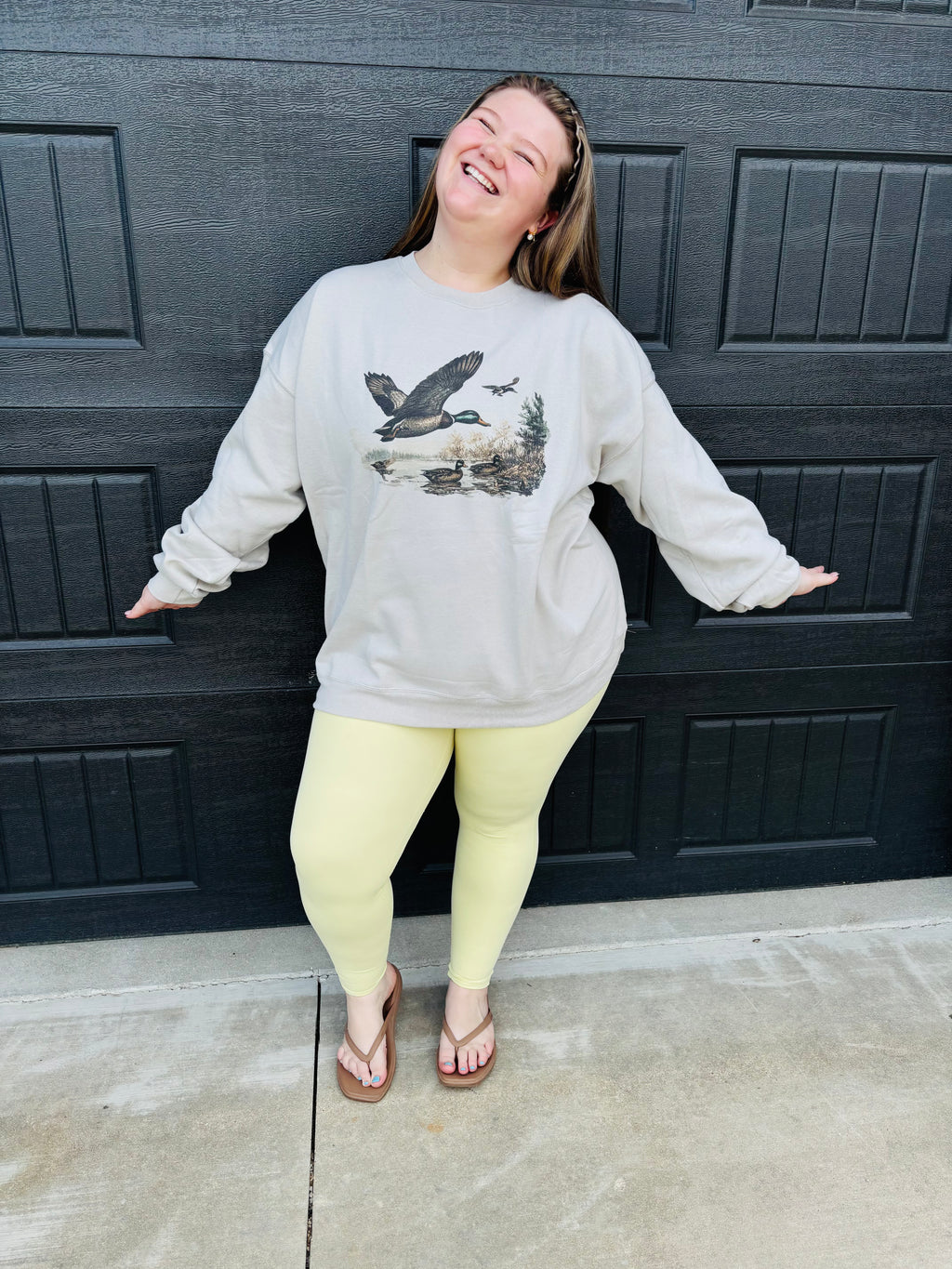 Flying Ducks Cream Sweatshirt