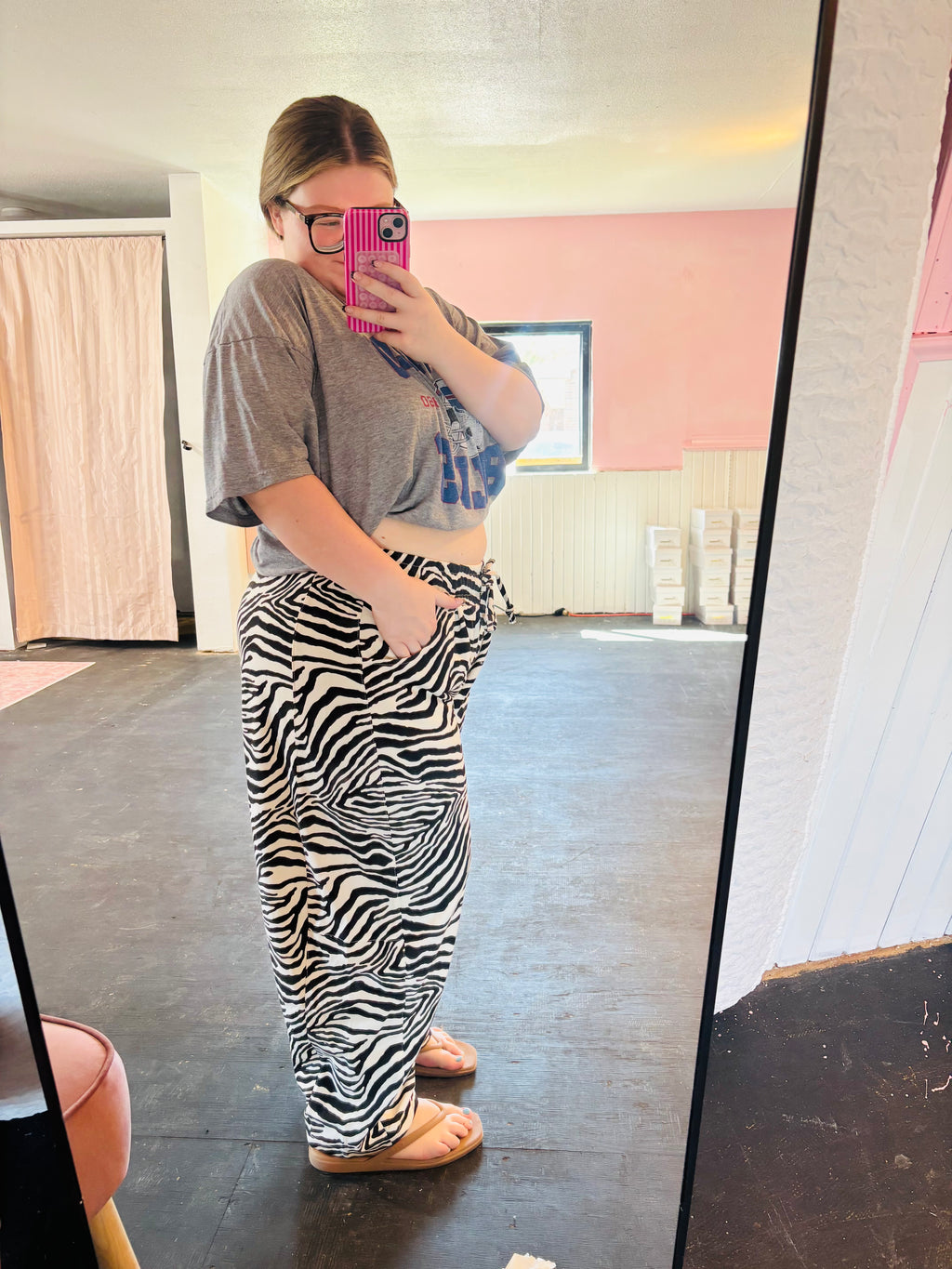 ZEBRA PRINT PULL-ON BARREL LEG PANTS