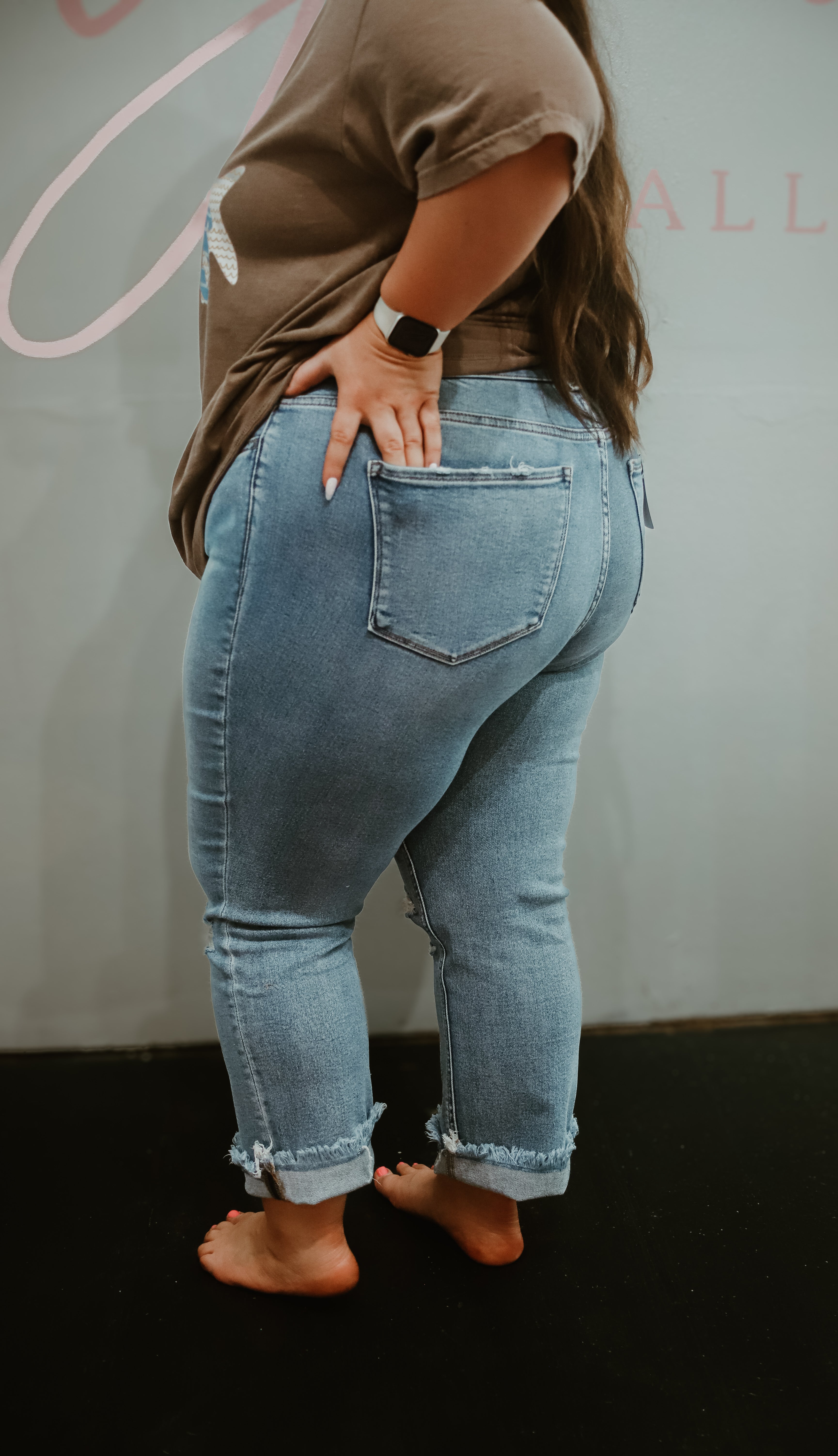 Plus Size High Rise Crop Slim Straight Jeans